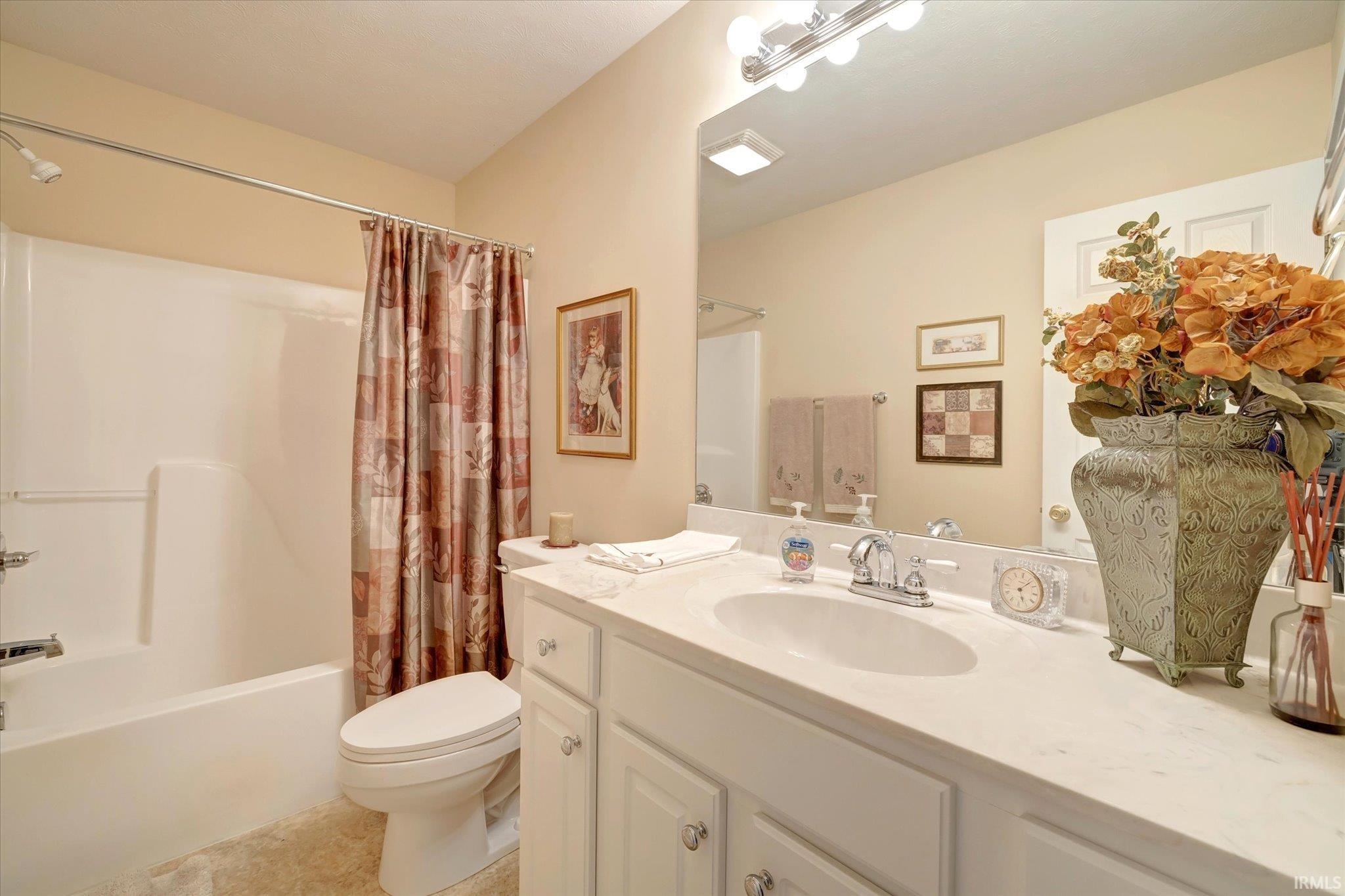 2022 West Arbor Ridge Way Bloomington, IN 47403 - Photo 26 of 36 Gallery Image 26