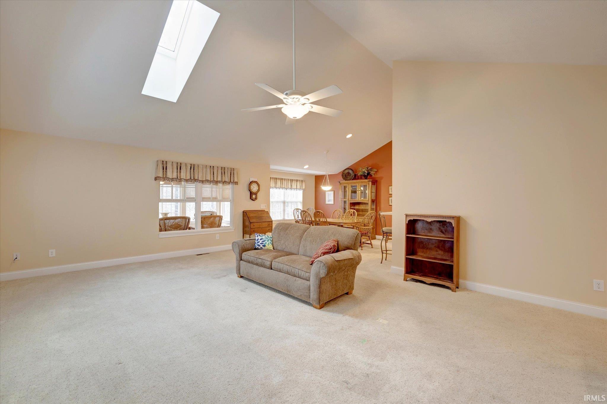 2022 West Arbor Ridge Way Bloomington, IN 47403 - Photo 9 of 36 Gallery Image 9