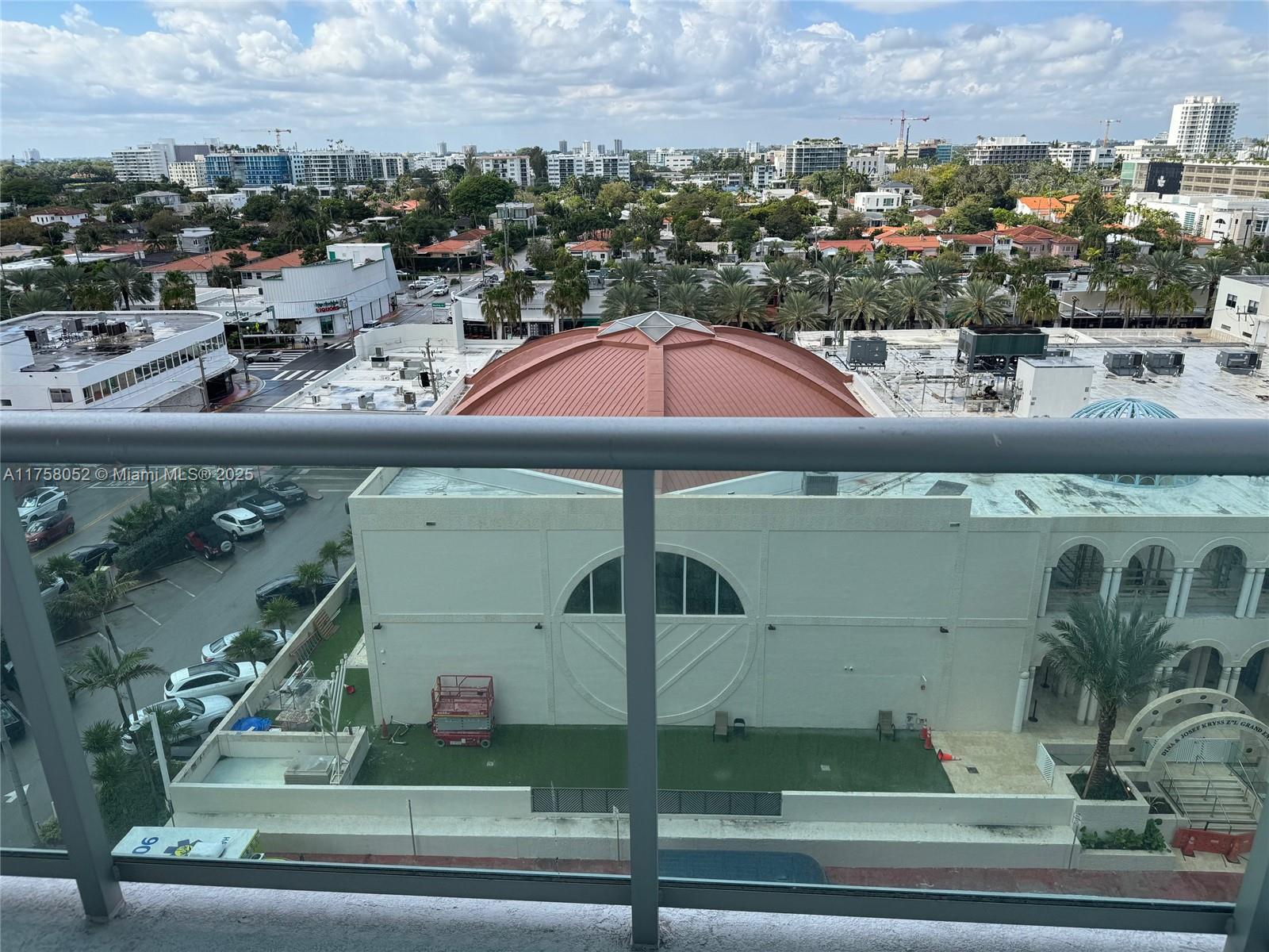 9511 Collins Avenue, Unit 909 Surfside, FL 33154 - Photo 19 of 20