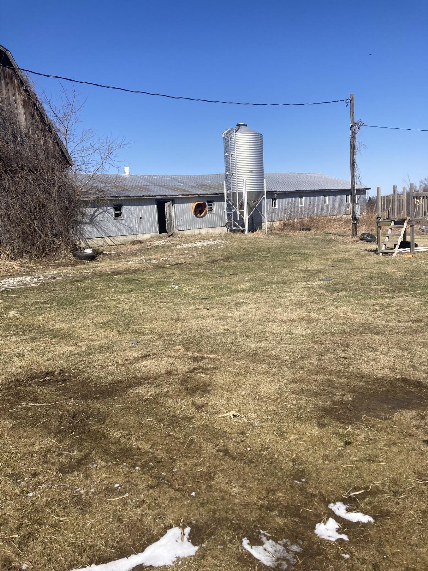 81 Hogan Road Chateaugay, NY 12920 - Photo 13 of 15 Barn