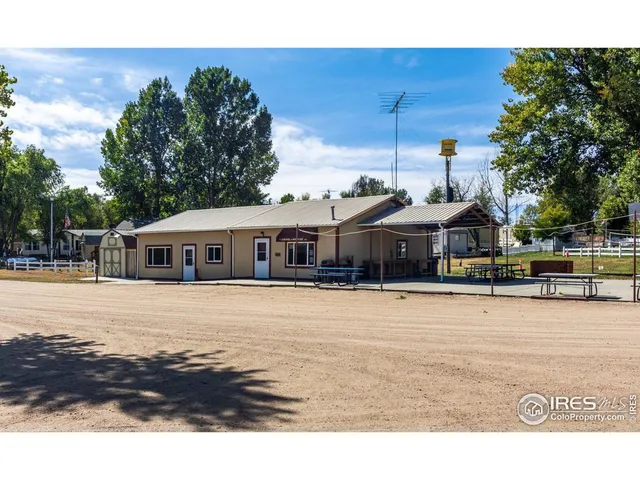 $325,000 | 160 Kiowa Circle, Weldona, CO 80653