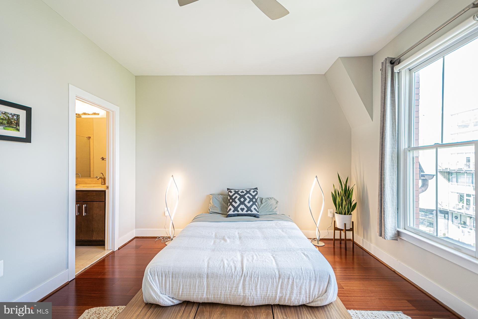 1912 8th Street Northwest, Unit D Washington, DC 20001 - Photo 14 of 25