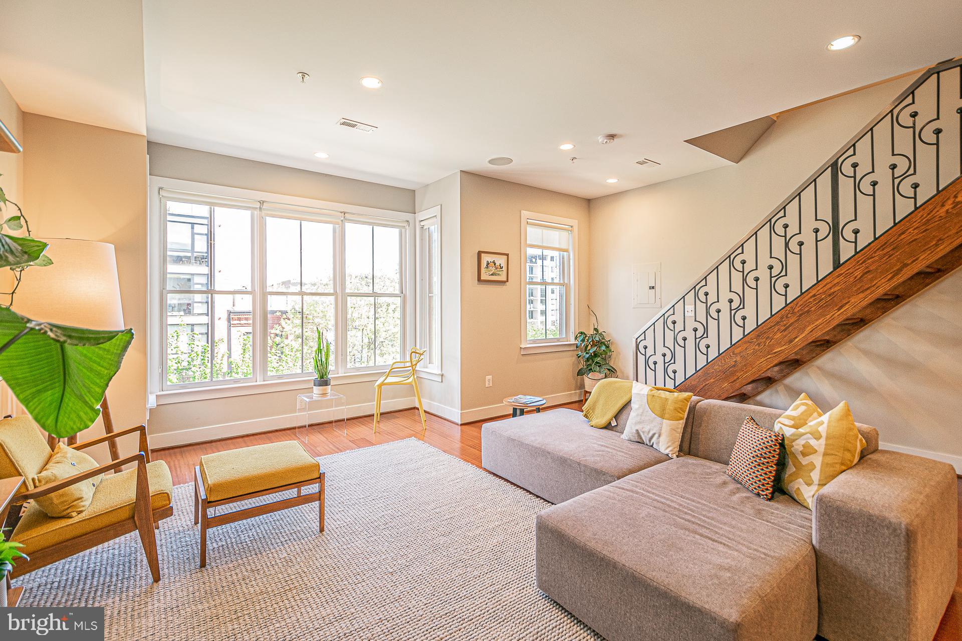 1912 8th Street Northwest, Unit D Washington, DC 20001 - Photo 3 of 25