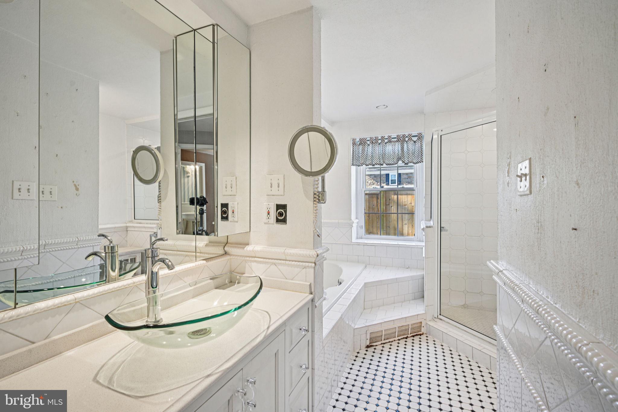 1268 Rydal Road Jenkintown, PA 19046 - Photo 19 of 59