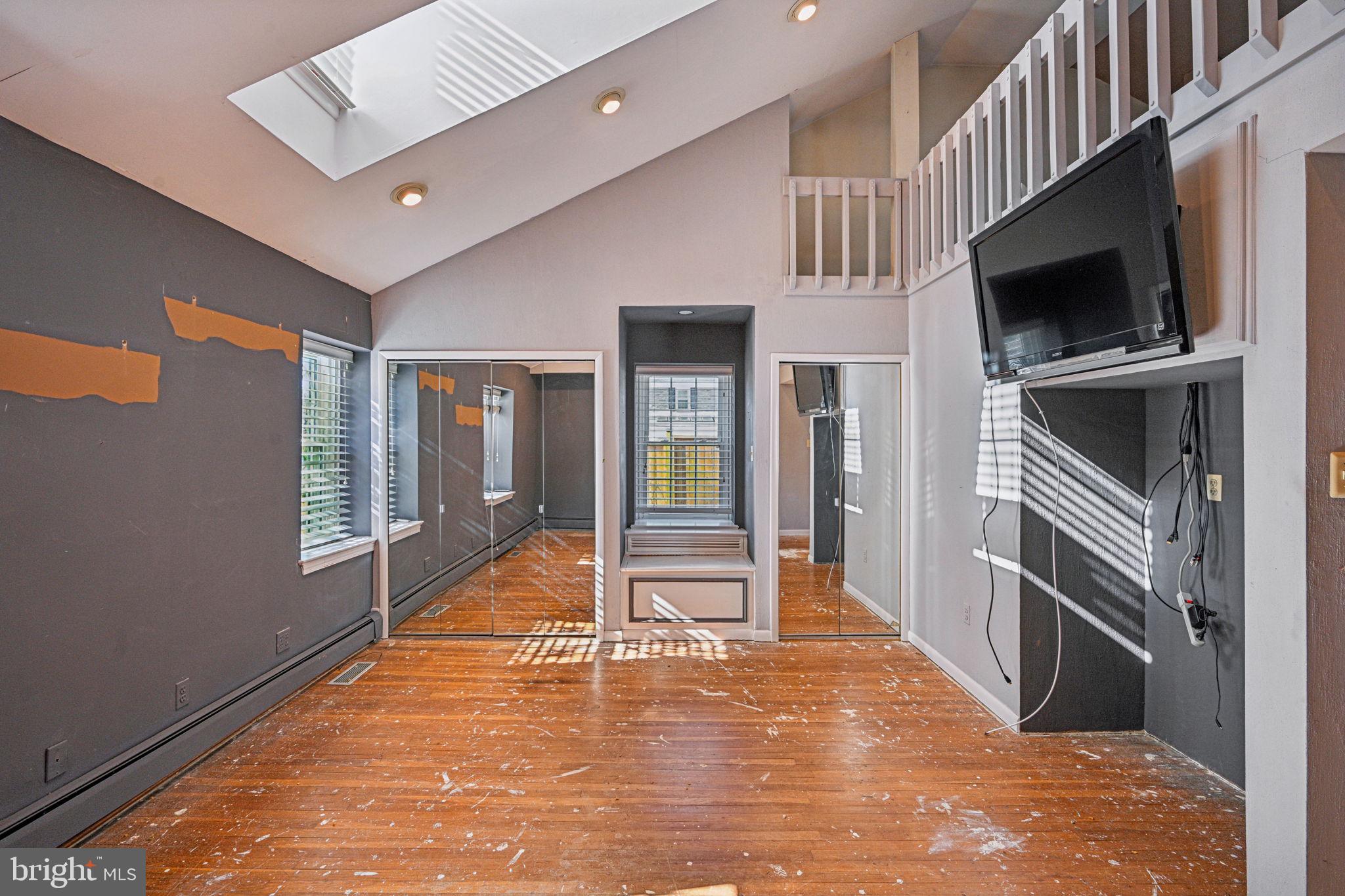 1268 Rydal Road Jenkintown, PA 19046 - Photo 23 of 59