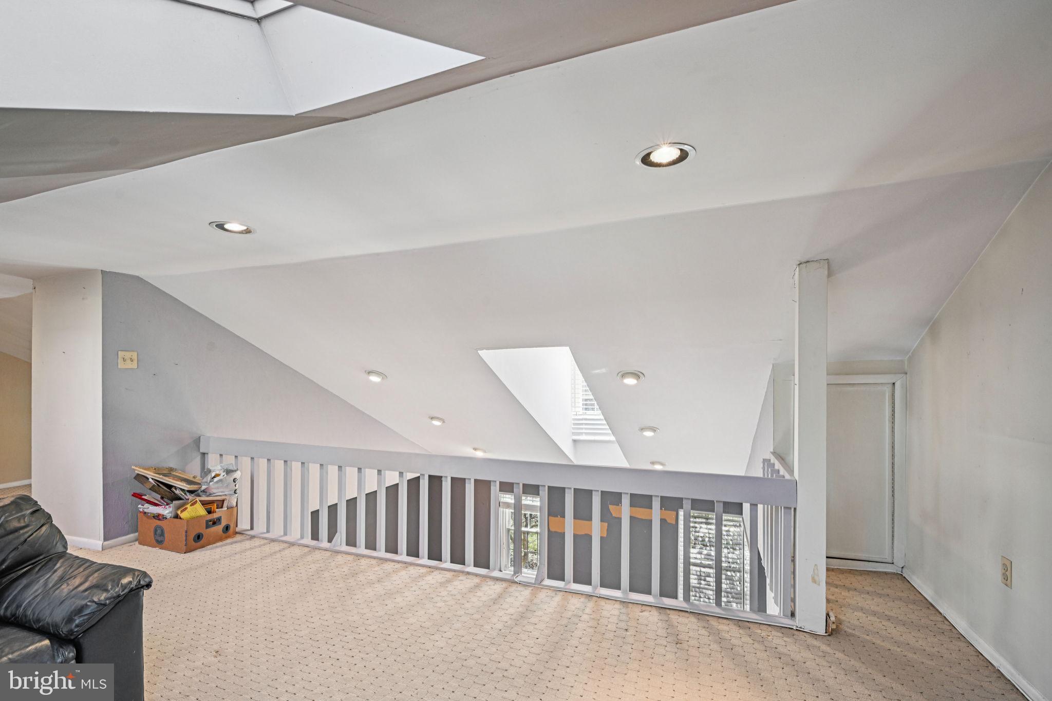 1268 Rydal Road Jenkintown, PA 19046 - Photo 25 of 59