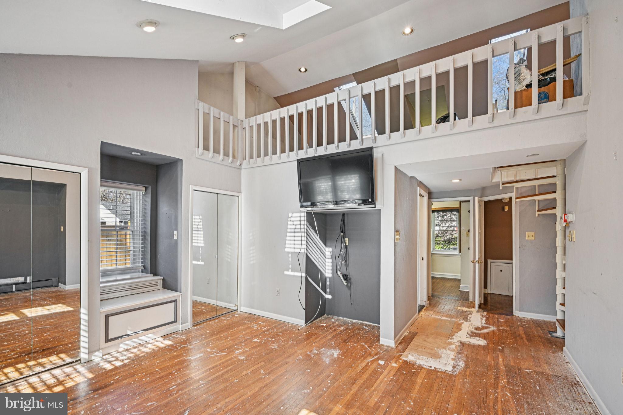 1268 Rydal Road Jenkintown, PA 19046 - Photo 28 of 59