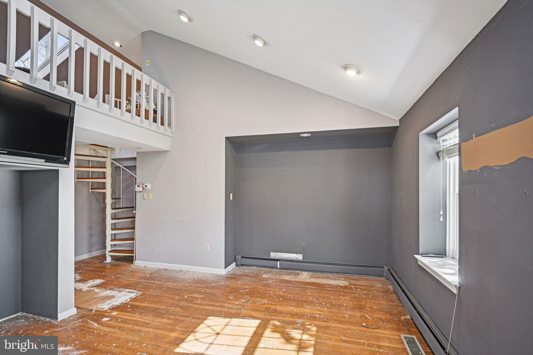 1268 Rydal Road Jenkintown, PA 19046 - Photo 29 of 59