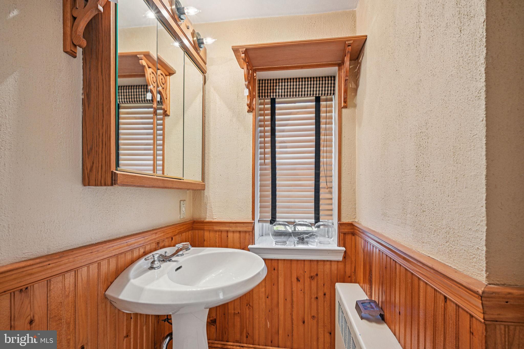 1268 Rydal Road Jenkintown, PA 19046 - Photo 41 of 59