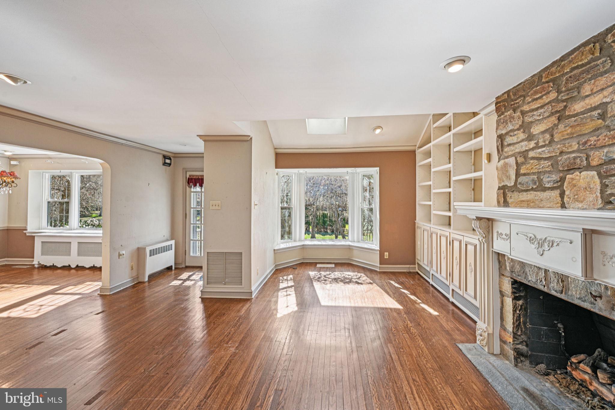 1268 Rydal Road Jenkintown, PA 19046 - Photo 6 of 59