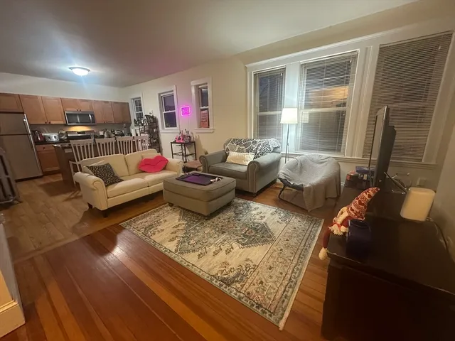 $6,900 | 95 Hillside Street, Unit 2, Boston, MA 02120