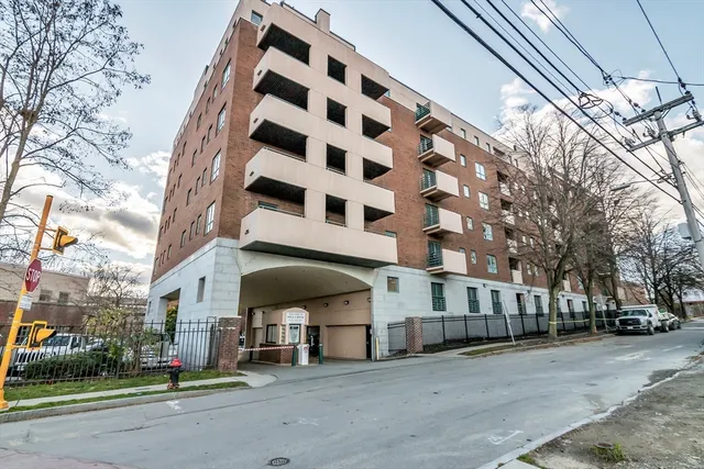 $449,900 | 165 Cottage Street, Unit 711, Chelsea, MA 02150