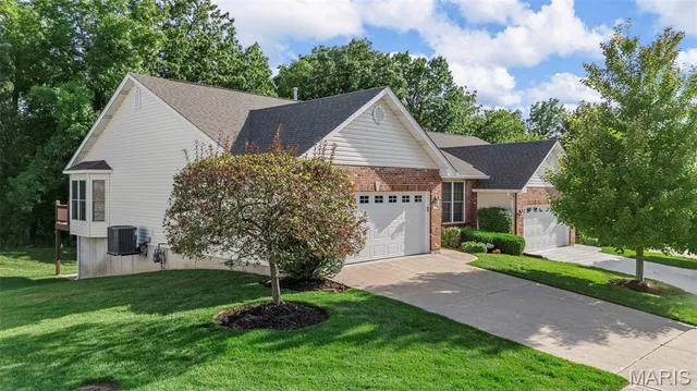 $319,900 | 1126 Villa Flora Drive, Unit 45A, O'Fallon, MO 63366