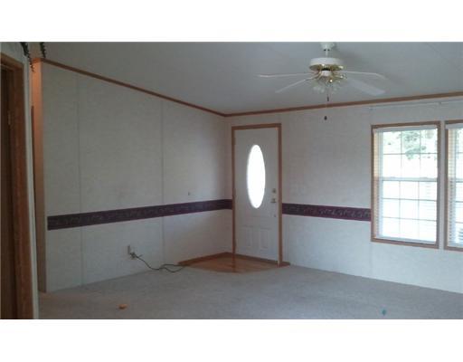320 Pea Ridge Road Lincoln, ME 04457 - Photo 5 of 10 Living Room.