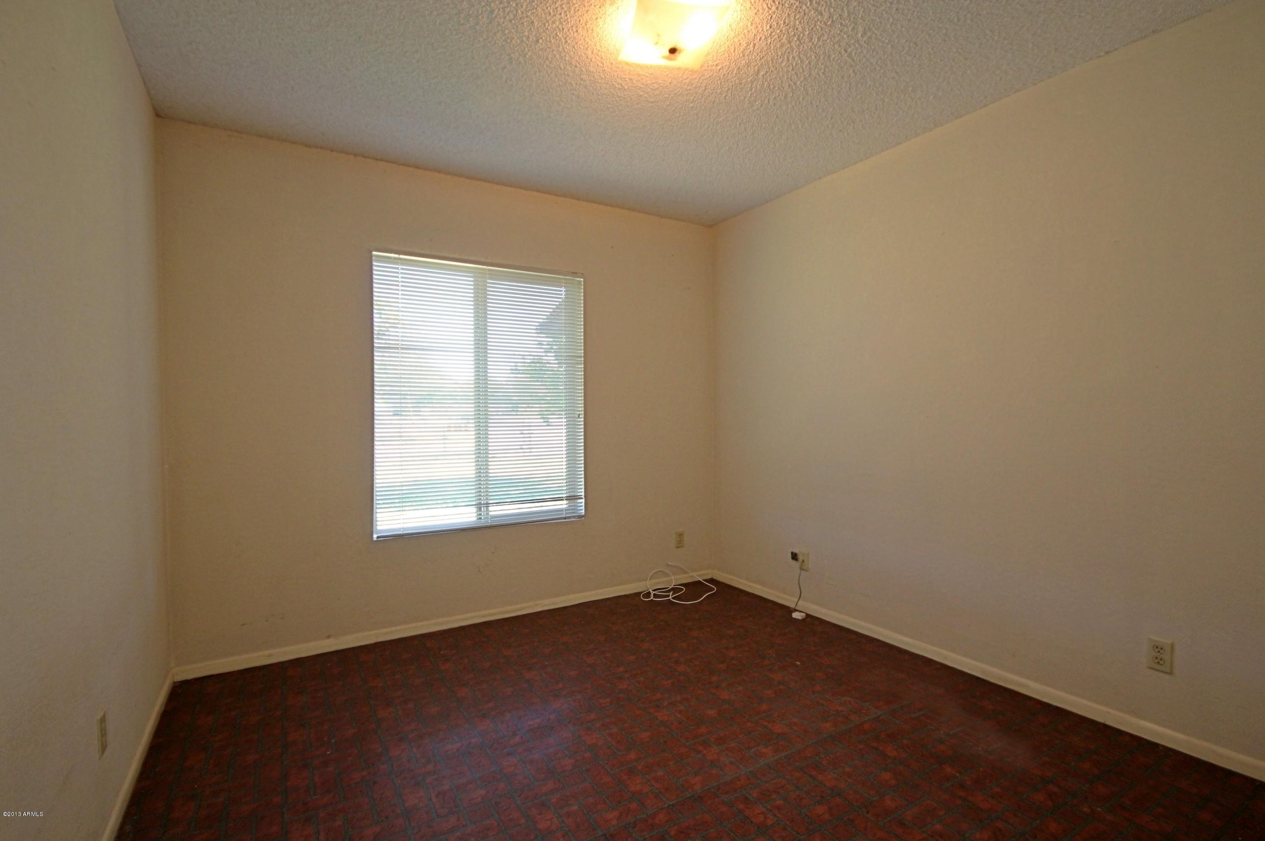 6438 West Baseline Road Laveen, AZ 85339 - Photo 15 of 30 2nd Bedroom