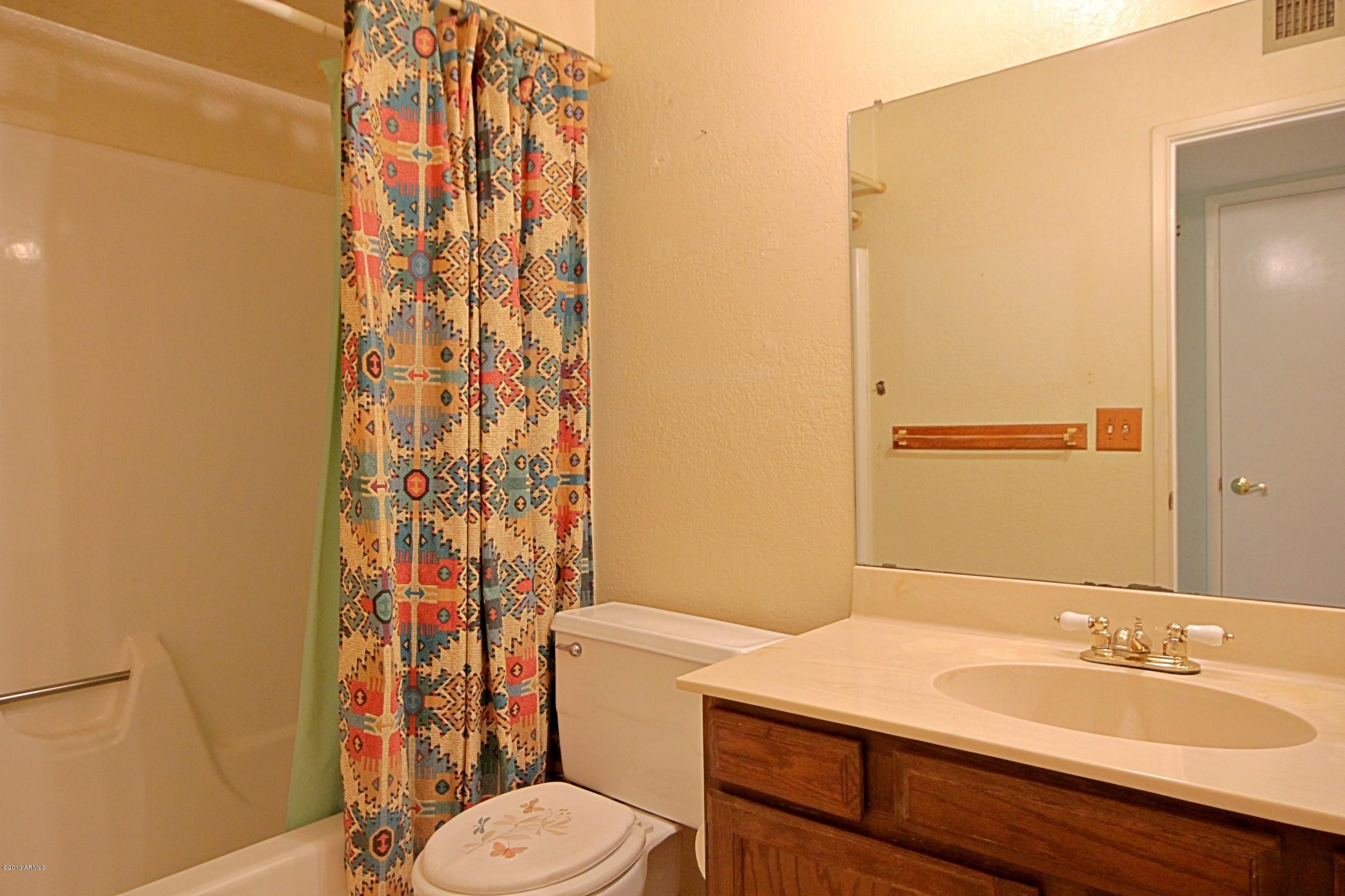 6438 West Baseline Road Laveen, AZ 85339 - Photo 16 of 30 2nd Bath