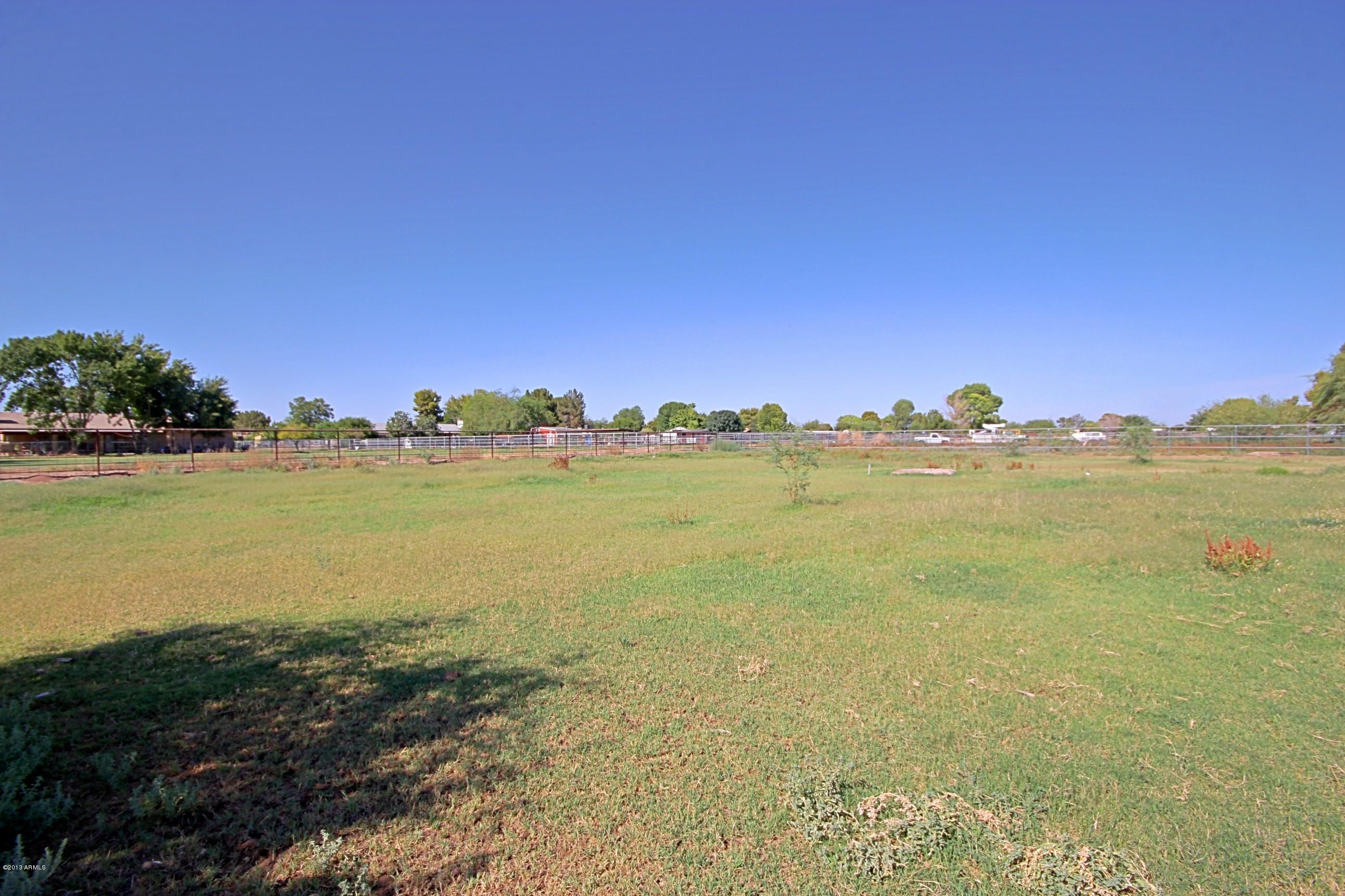 6438 West Baseline Road Laveen, AZ 85339 - Photo 26 of 30 Backyard 3