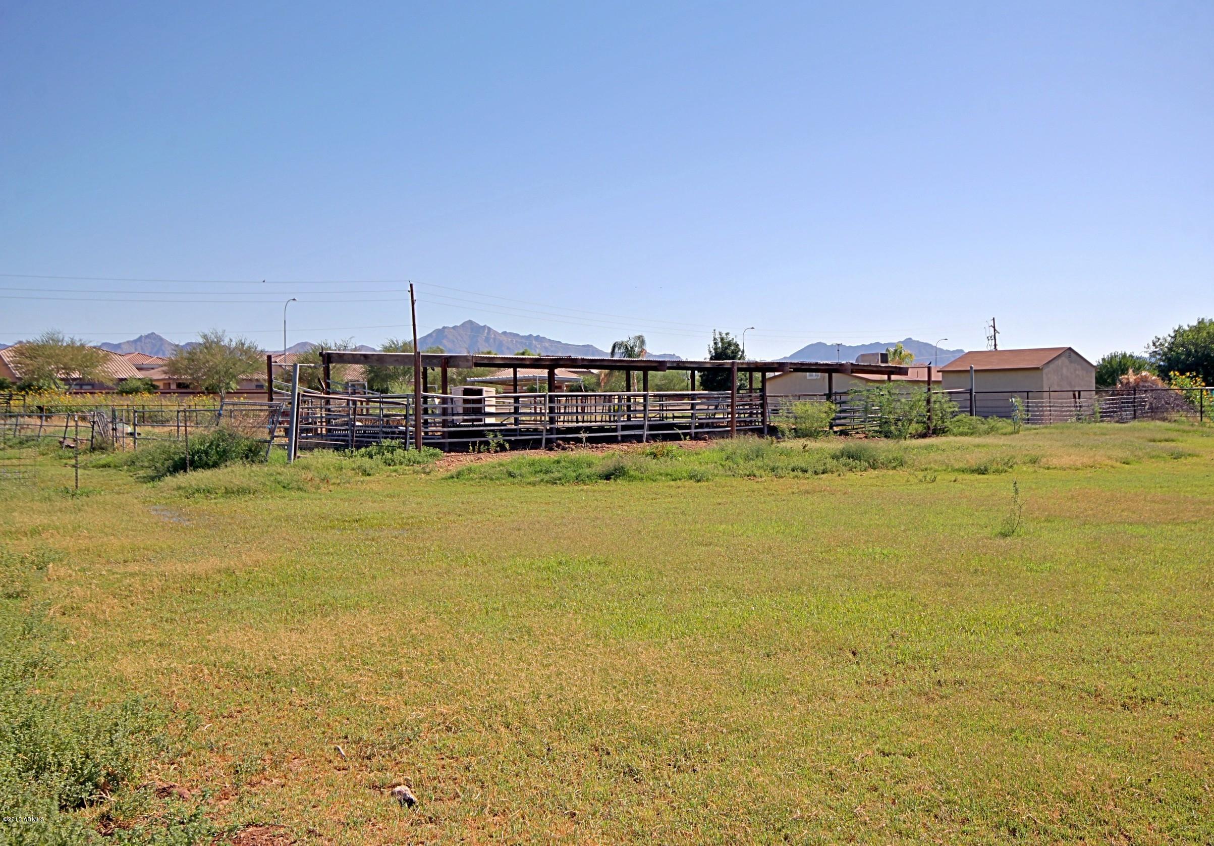 6438 West Baseline Road Laveen, AZ 85339 - Photo 29 of 30 Horse Set-Up