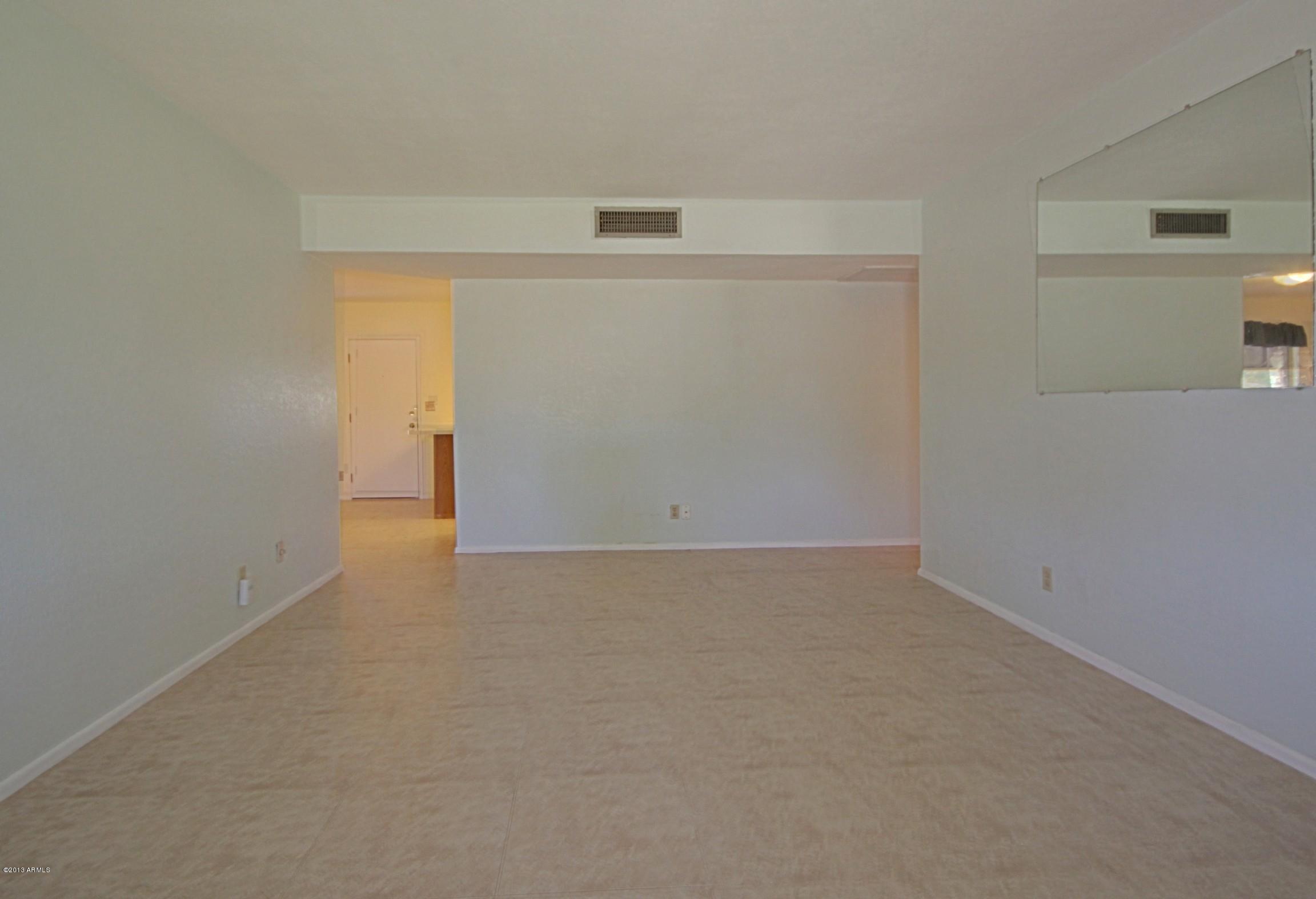 6438 West Baseline Road Laveen, AZ 85339 - Photo 4 of 30 Living Room 1