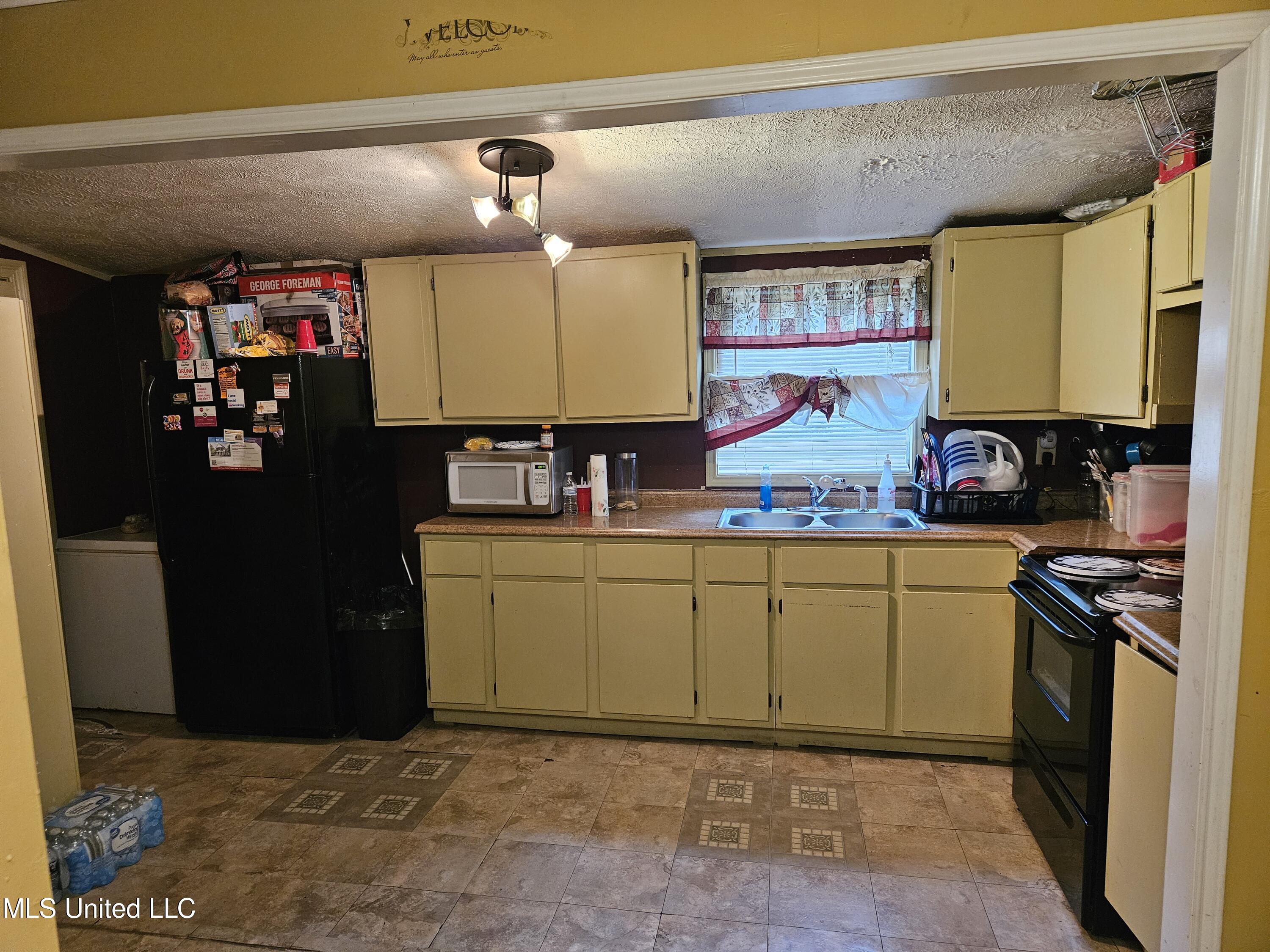 2232 West McDowell Road Jackson, MS 39204 - Photo 8 of 15 20230630_111832
