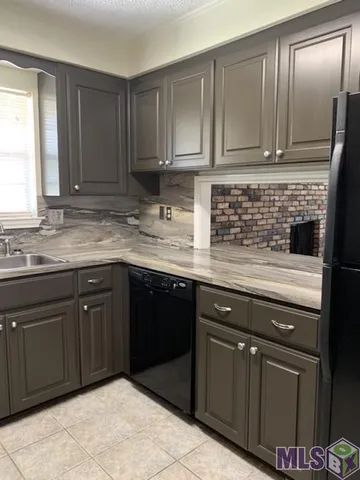 $1,750 | 40111 La Rochelle Road, Prairieville, LA 70769