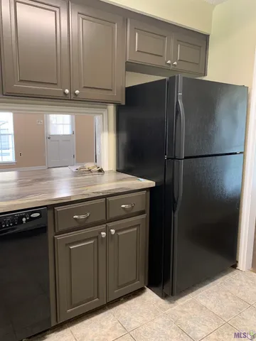 $1,750 | 40111 La Rochelle Road, Prairieville, LA 70769