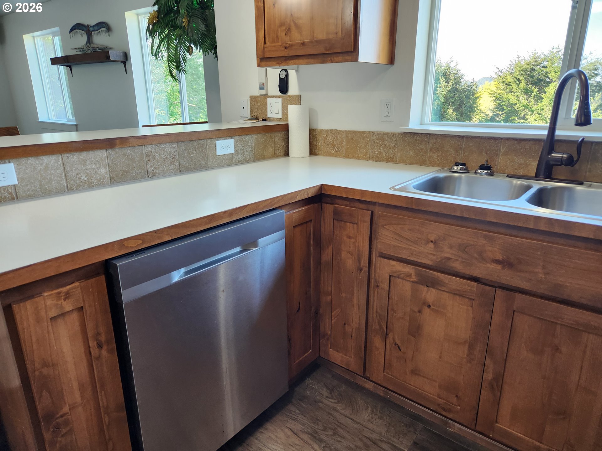 915 Bellevue Drive Reedsport, OR 97467 - Photo 18 of 38