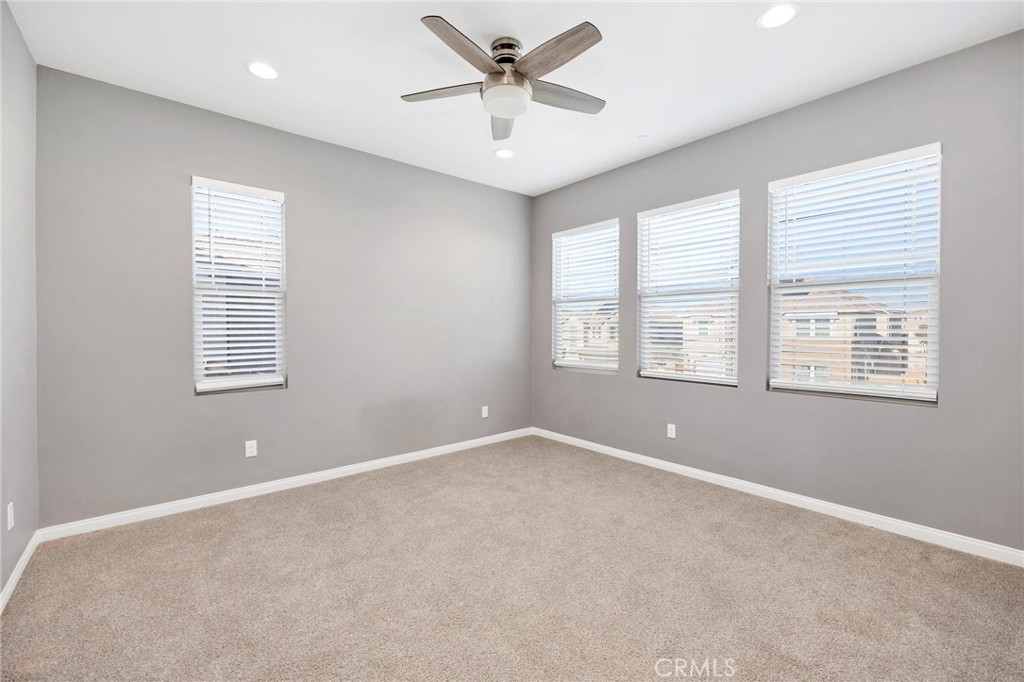 32059 Radiant Drive Temecula, CA 92591 - Photo 16 of 36