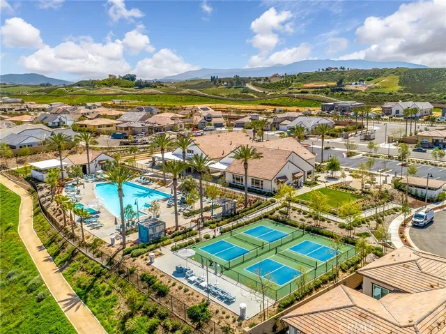 $752,000 | 32059 Radiant Drive, Temecula, CA 92591