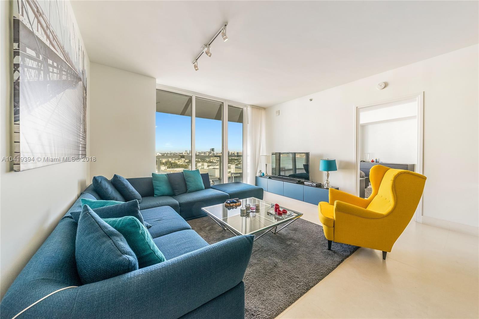 450 Alton Road, Unit 1506 Miami Beach, FL 33139 - Photo 2 of 23