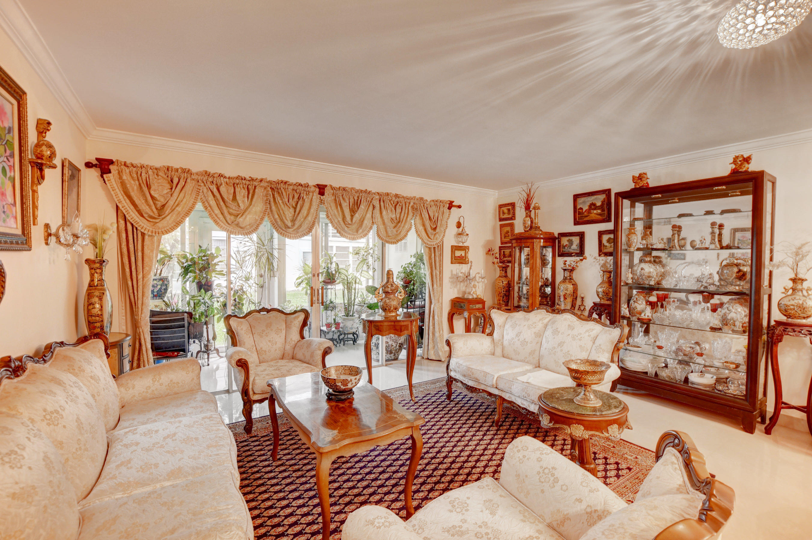 113 Capri B Delray Beach, FL 33484 - Photo 8 of 27 08_ebf_8397and4more