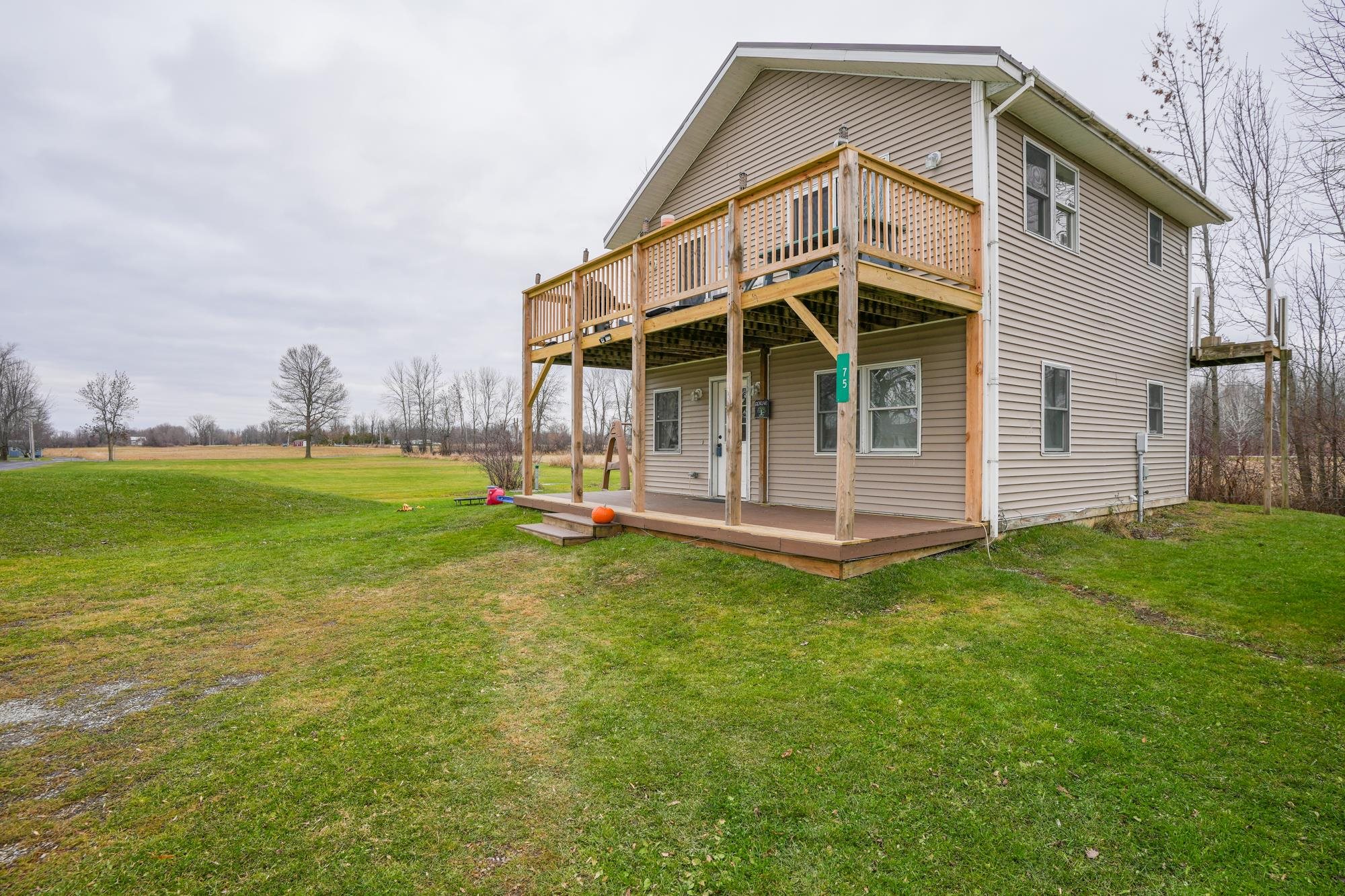 75 Hunter South Alburgh, VT 05440 - Photo 3 of 28 Gallery Image 3