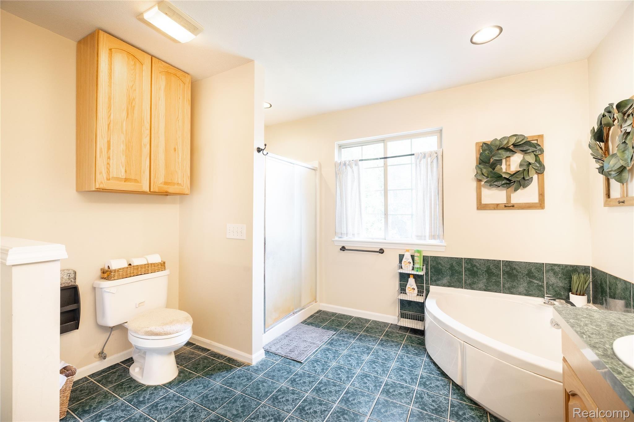 5676 Cullen Road Fenton, MI 48430 - Photo 29 of 46 5676 Cullen, Fenton (29 of 46).jpg