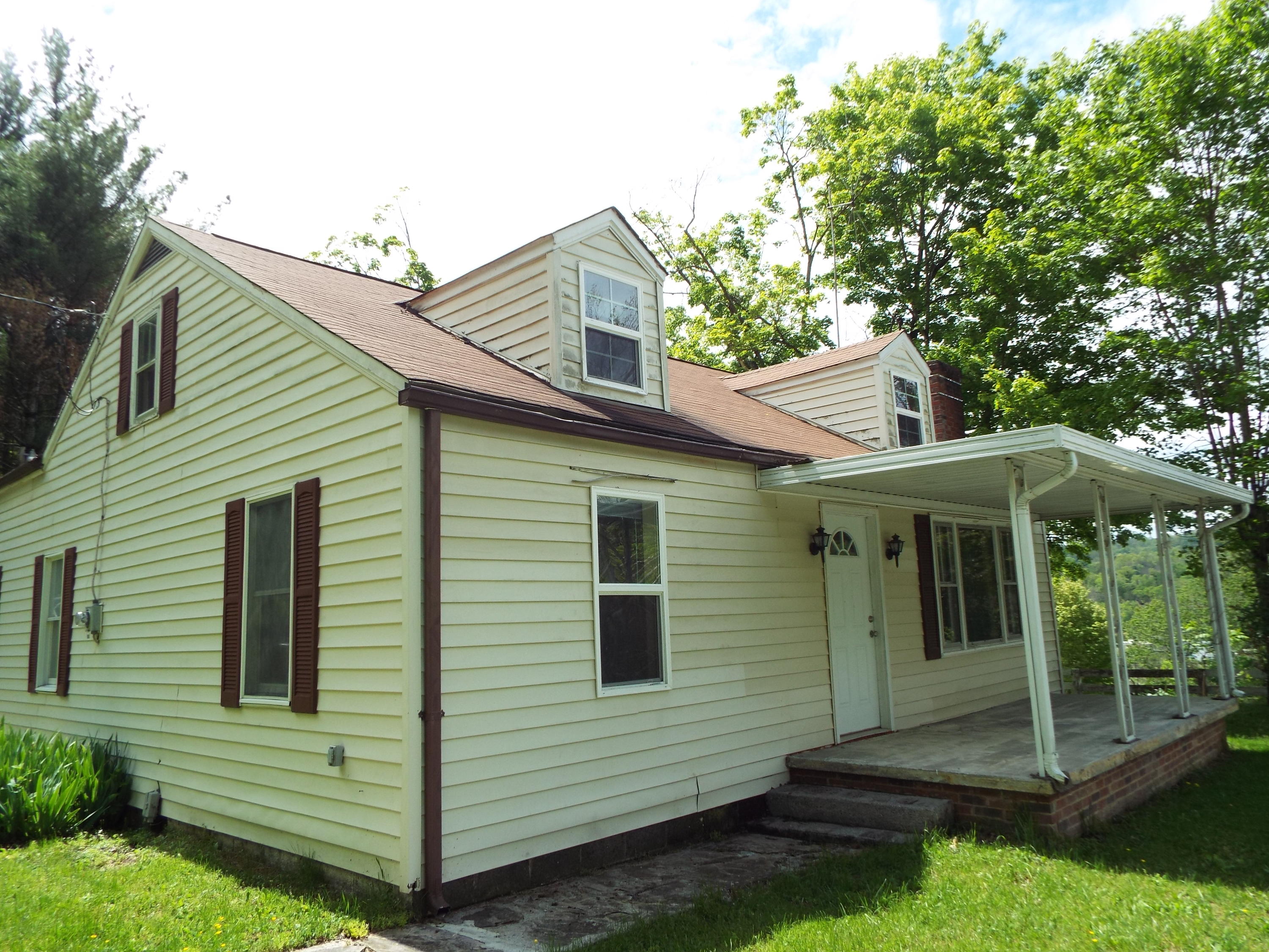 236 Mike Stuart Road Ronceverte, WV 24970 - Photo 1 of 20 Gallery Image 1
