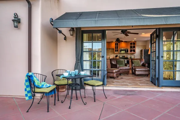 $18,000 | 102 Via Tusa, Santa Barbara, CA 93105