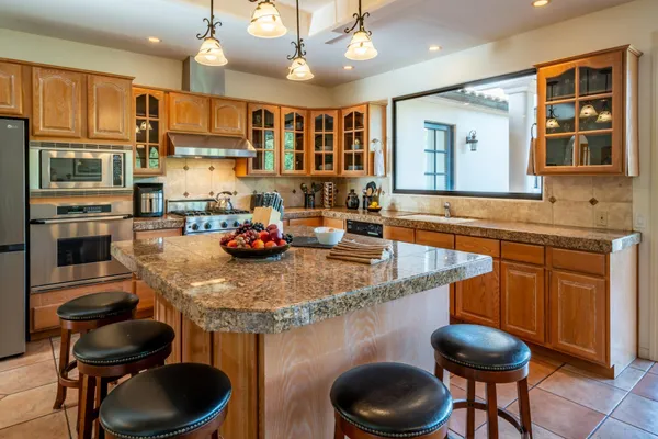 $18,000 | 102 Via Tusa, Santa Barbara, CA 93105
