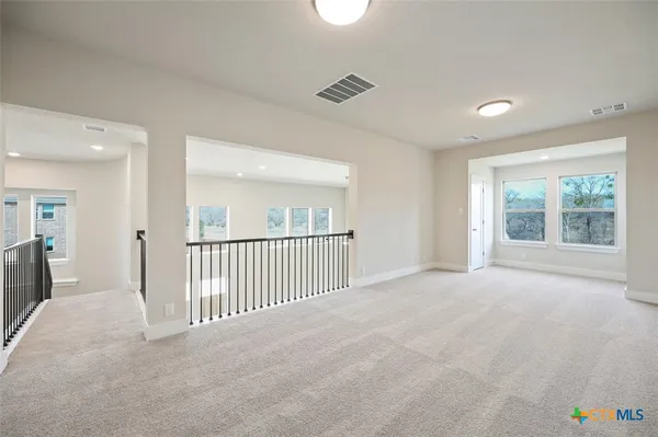 $564,957 | 237 Lacey Oak, Castroville, TX 78009