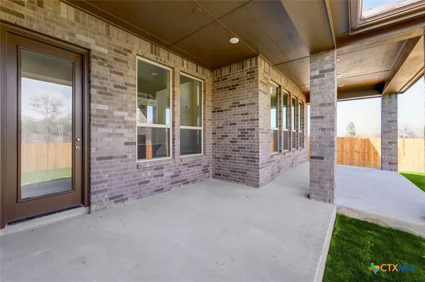 $564,957 | 237 Lacey Oak, Castroville, TX 78009