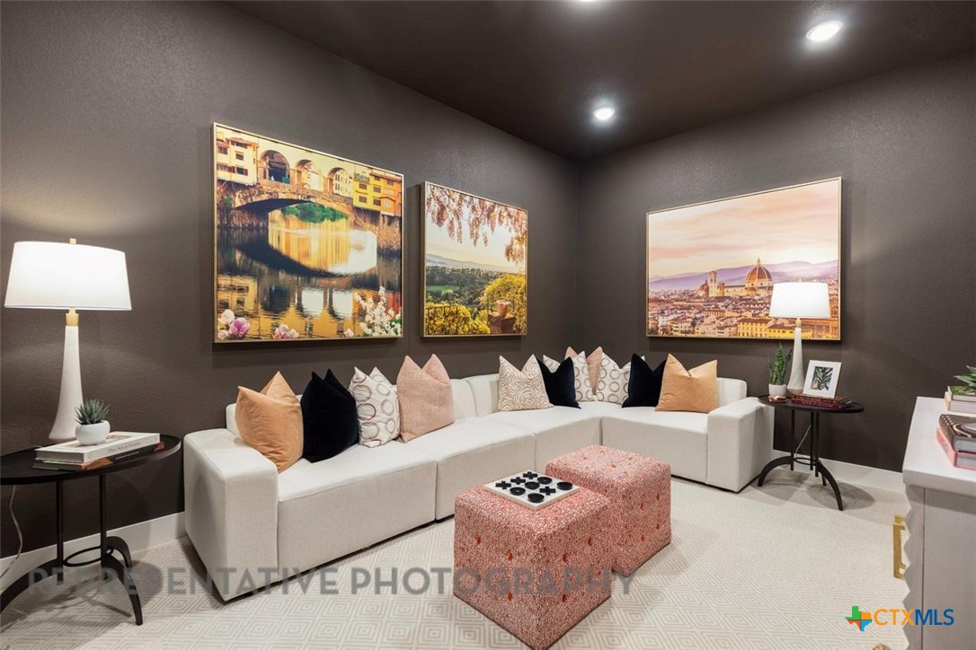 237 Lacey Oak Castroville, TX 78009 - Photo 41 of 46 Entertainment Room