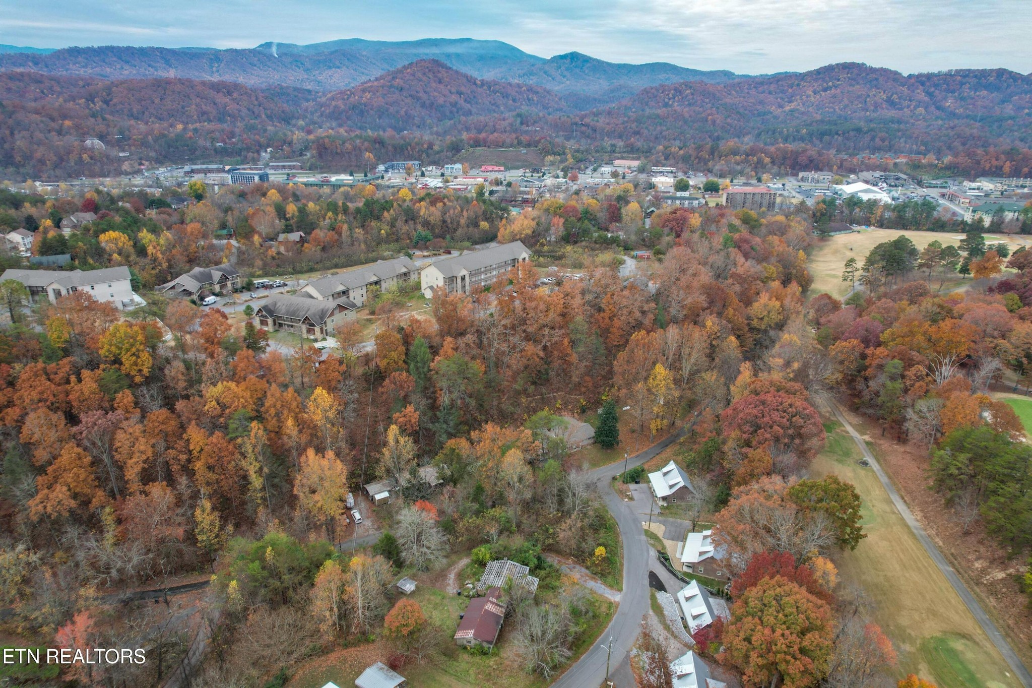 507 Golf Road Sevierville, TN 37863 - Photo 48 of 53