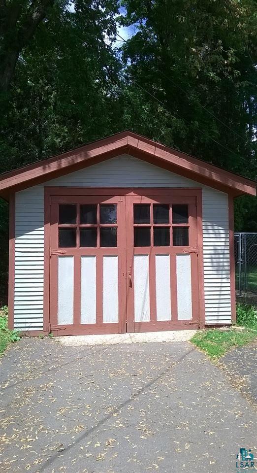 15 East Arrowhead Road Duluth, MN 55803 - Photo 23 of 24 Garage