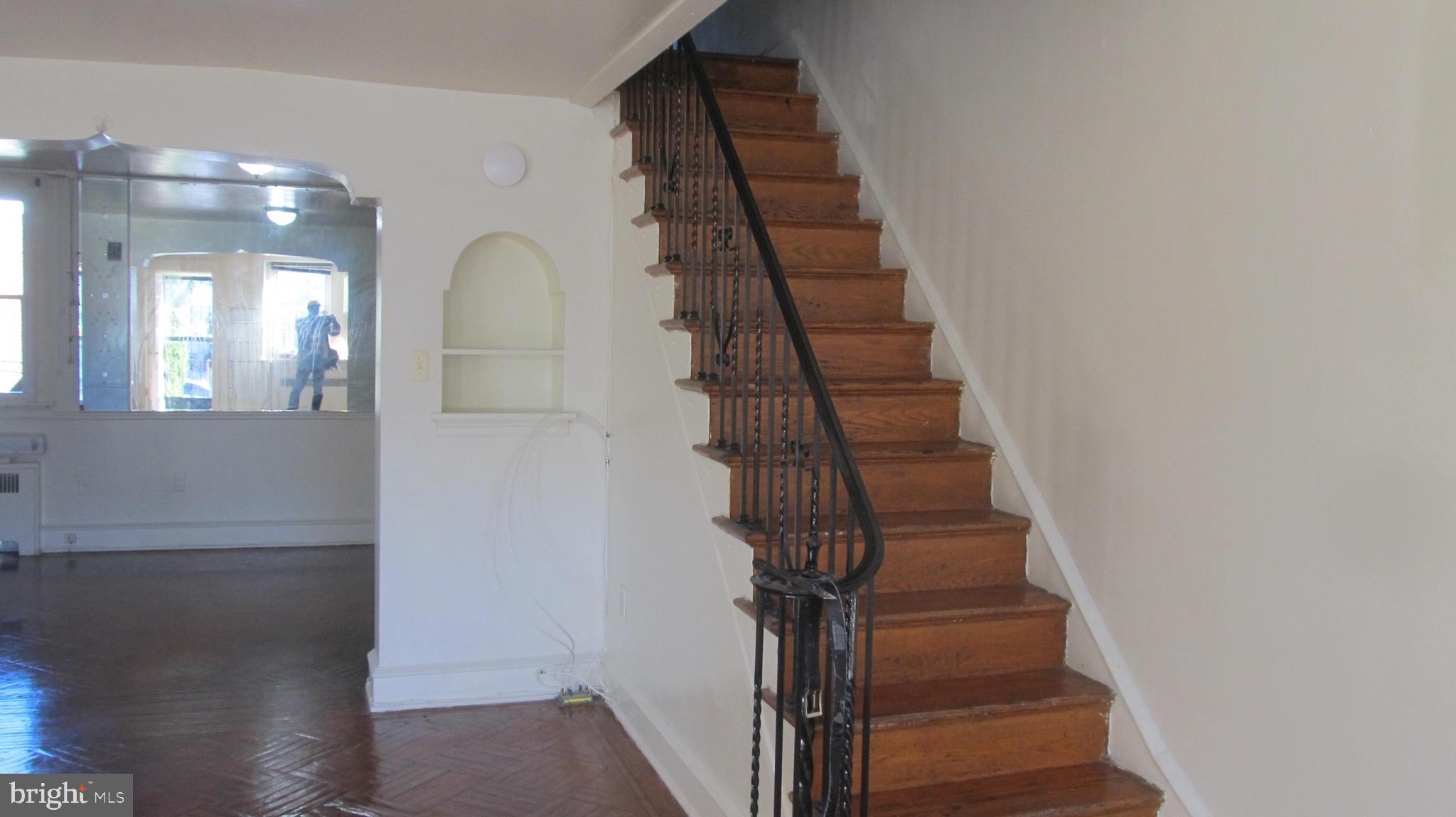5211 Arbor Street Philadelphia, PA 19120 - Photo 2 of 16 Gallery Image 2