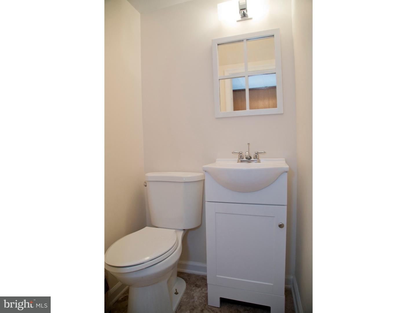 3739 Lankenau Road Philadelphia, PA 19131 - Photo 23 of 25 Bathroom