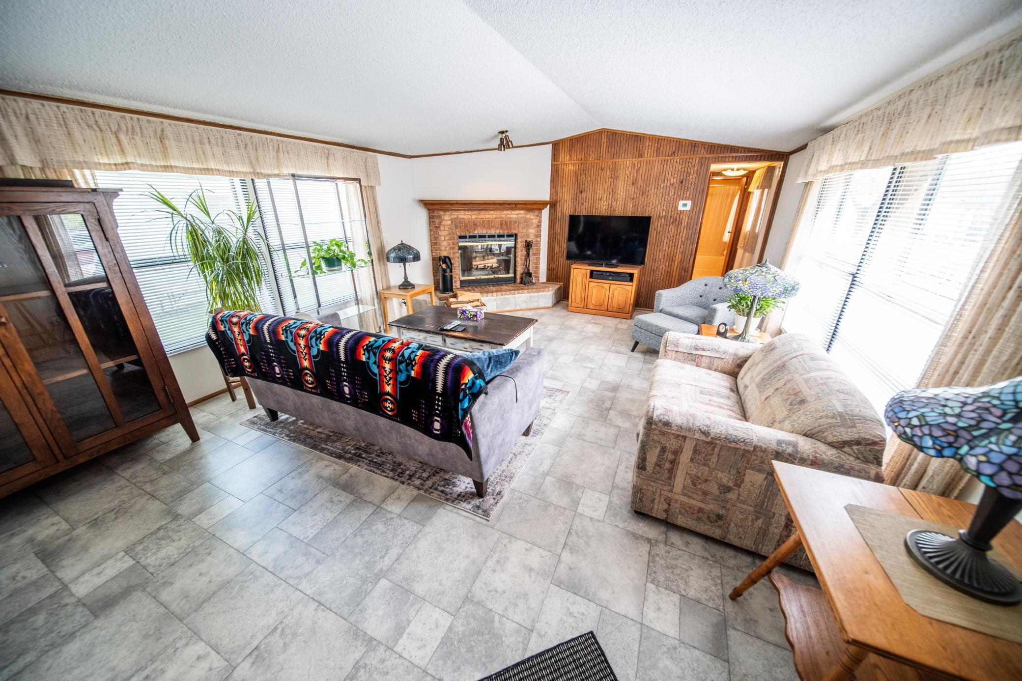 325 55th Street Northeast, Unit 43 Rochester, MN 55906 - Photo 2 of 35