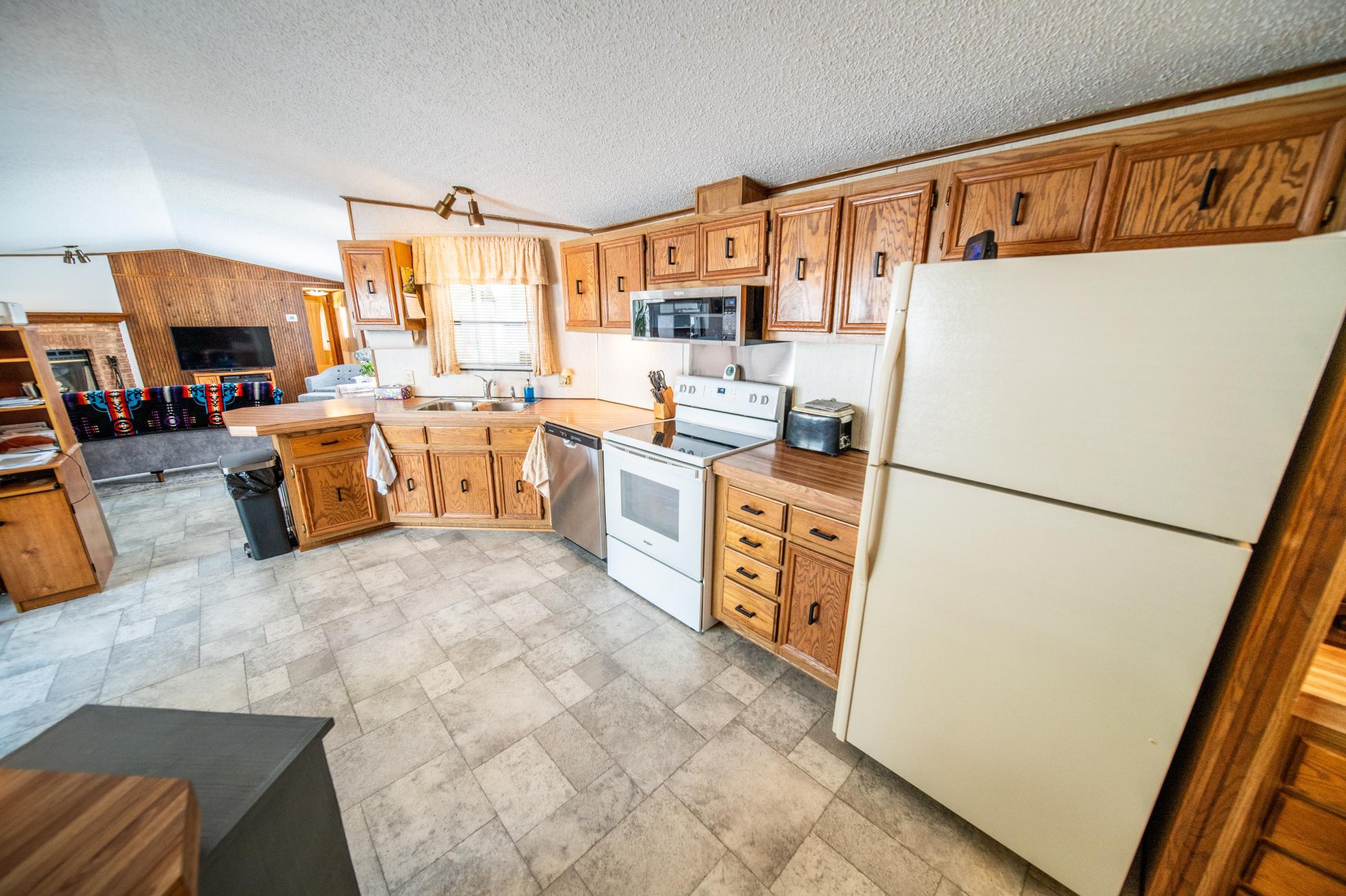 325 55th Street Northeast, Unit 43 Rochester, MN 55906 - Photo 9 of 35