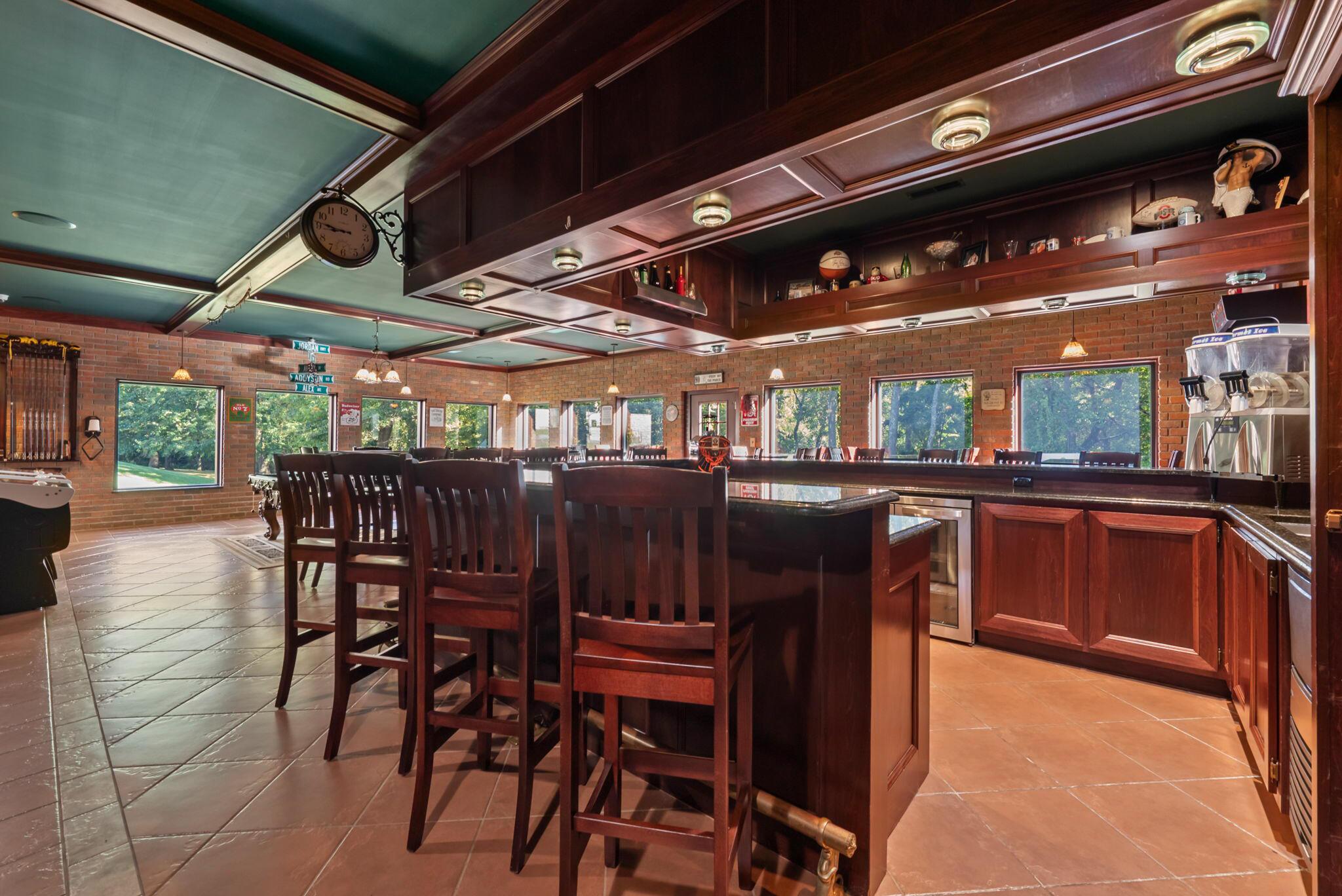 17980 Gambier Road Mount Vernon, OH 43050 - Photo 104 of 123 Gym Bar