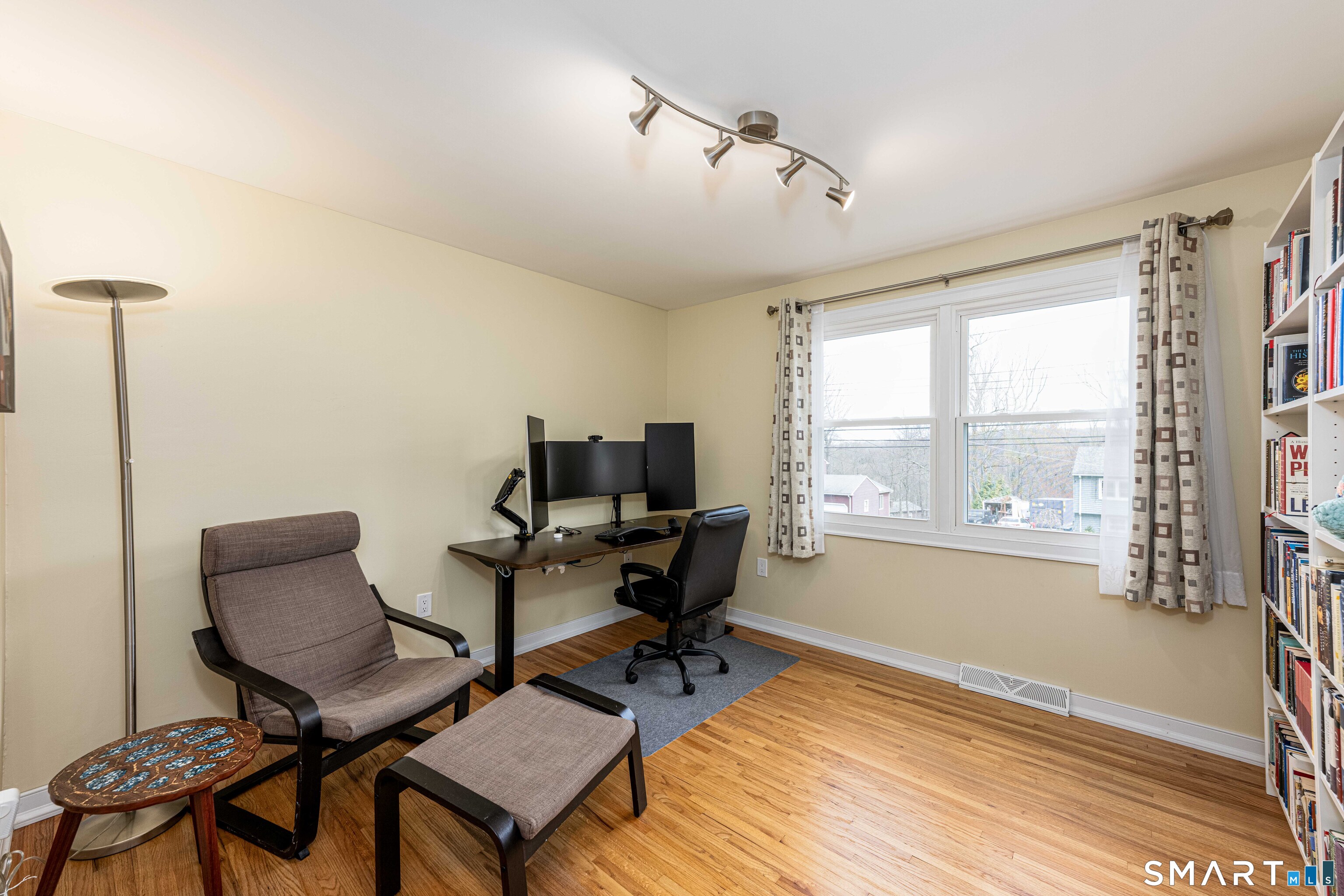 45 Booth Terrace Hamden, CT 06518 - Photo 26 of 39