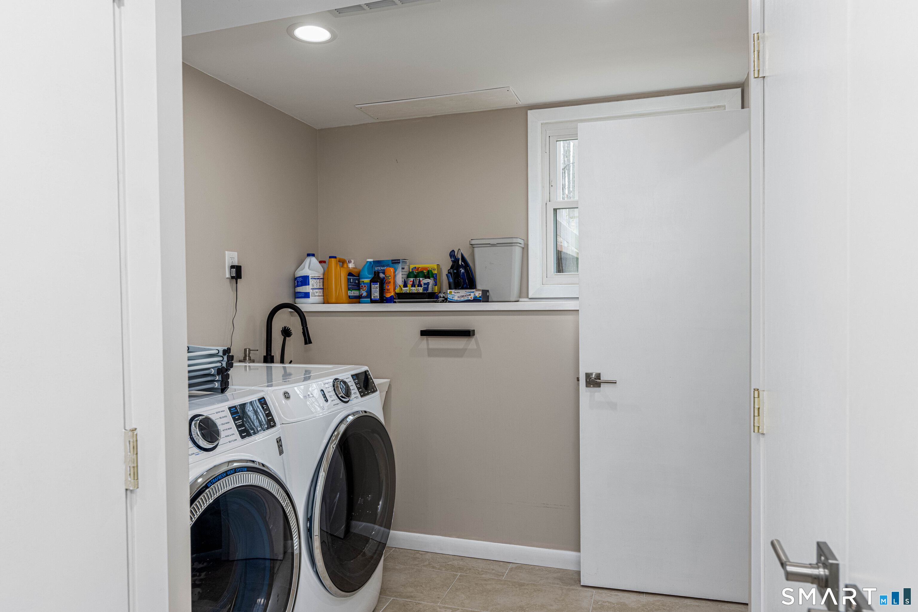 45 Booth Terrace Hamden, CT 06518 - Photo 32 of 39