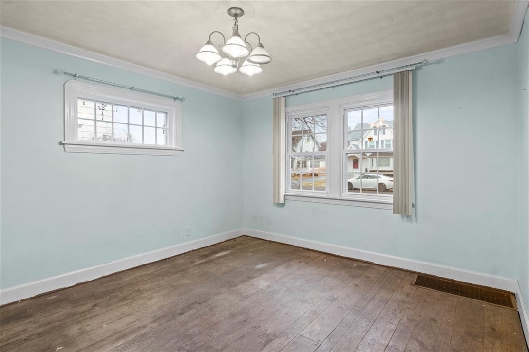 157 Wimbledon Road Irondequoit, NY 14617 - Photo 12 of 22