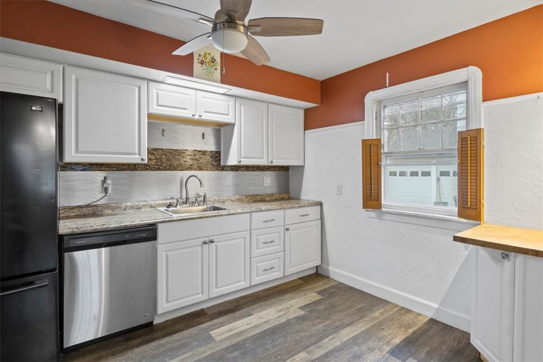 157 Wimbledon Road Irondequoit, NY 14617 - Photo 4 of 22